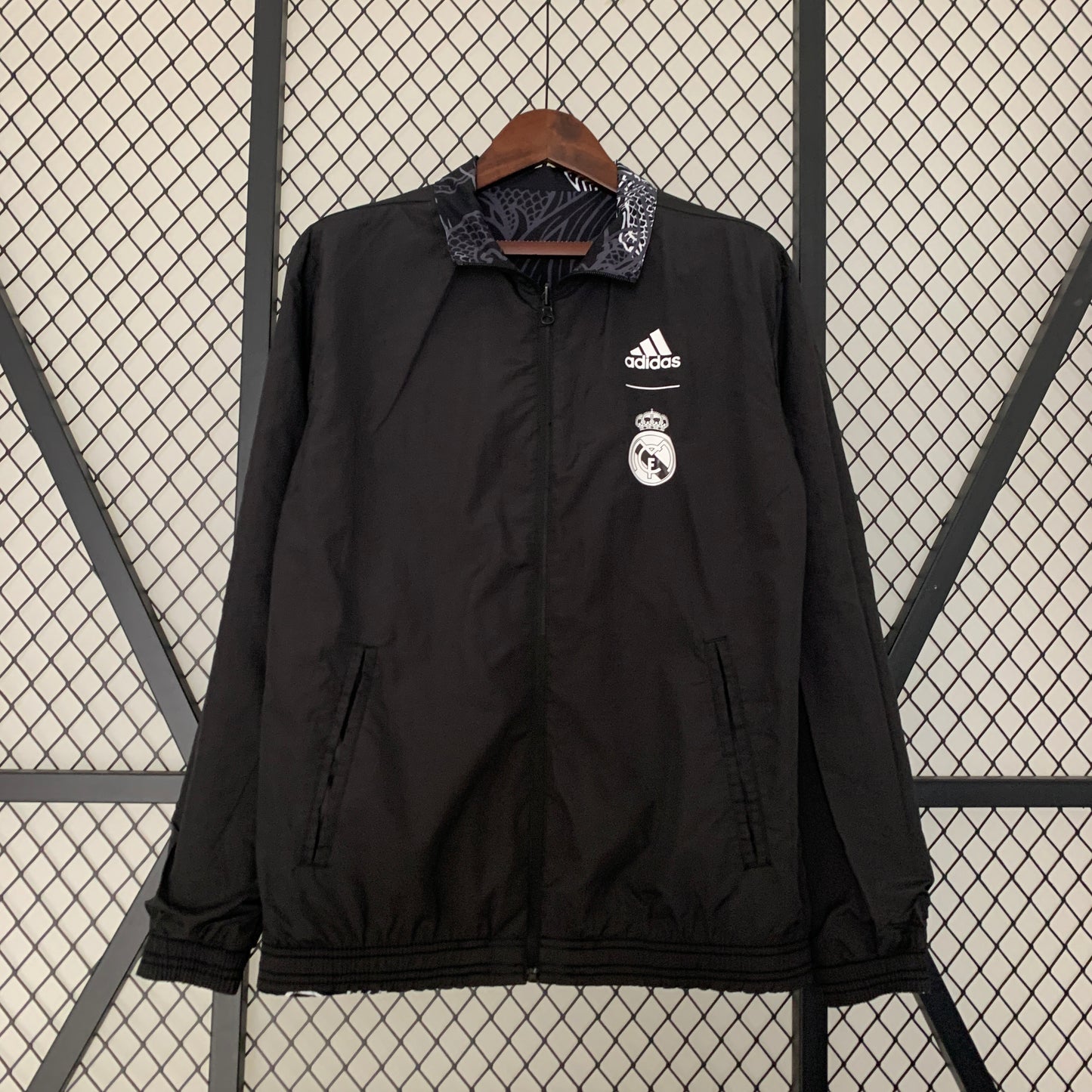 23/24 Real Madrid Trench Coat Reversible