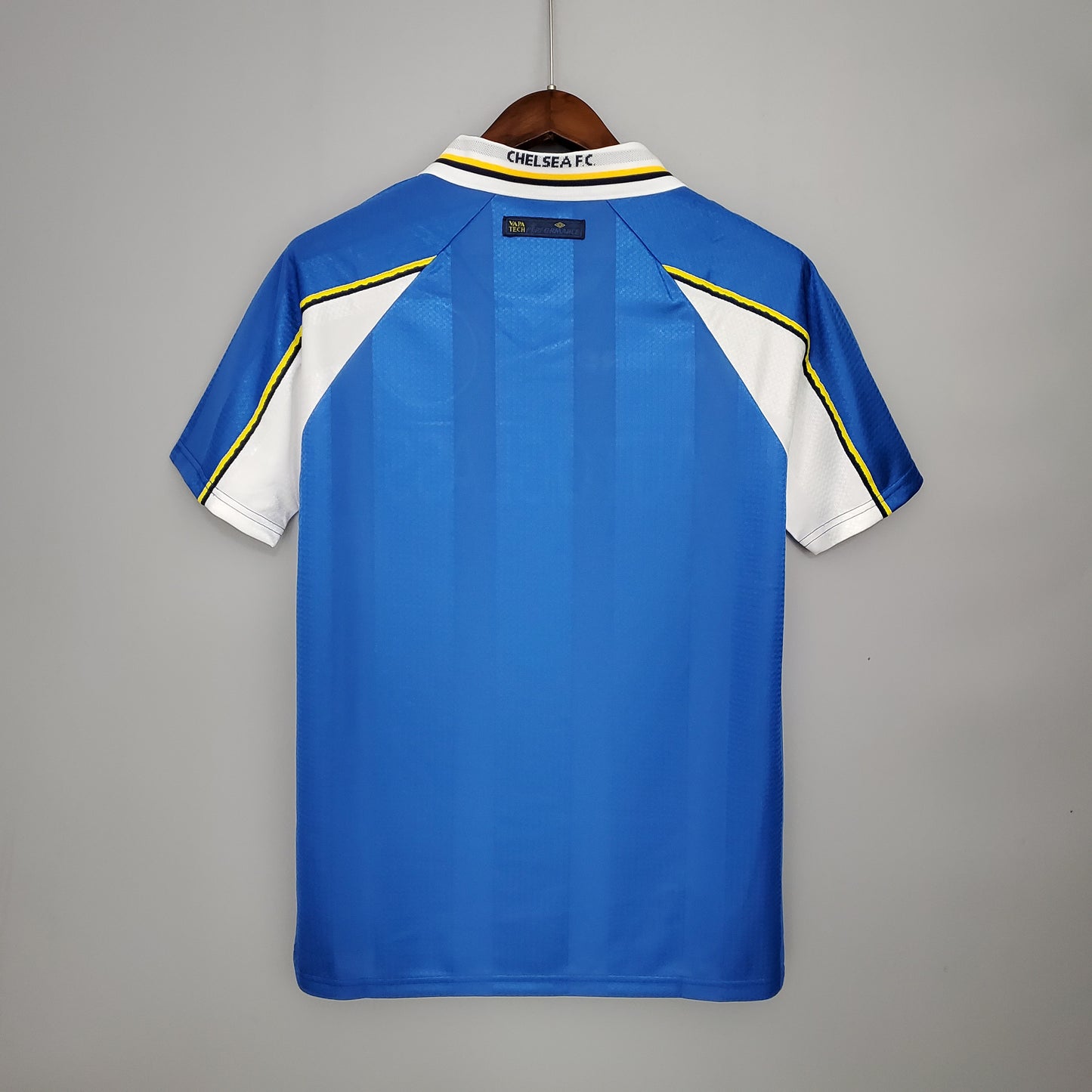Retro Chelsea 97/98 Home Kit