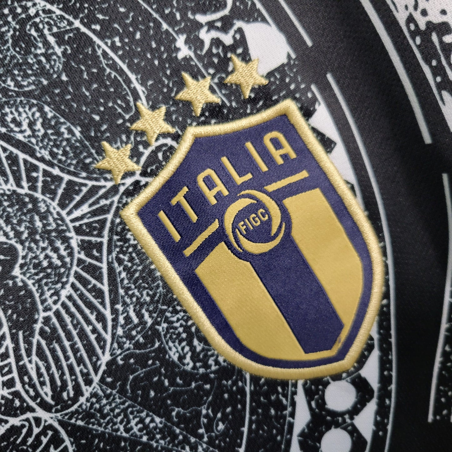 Italy “Azurro Fiero” special jersey
