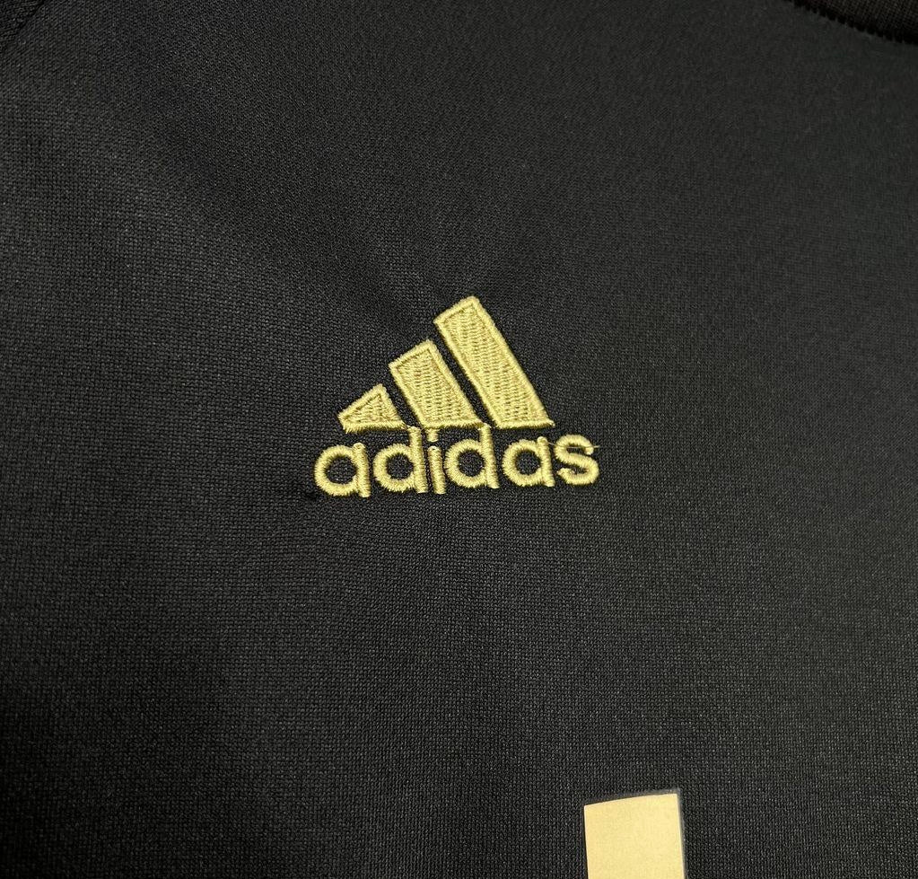 Retro 15/16 Juventus Third Black Jersey