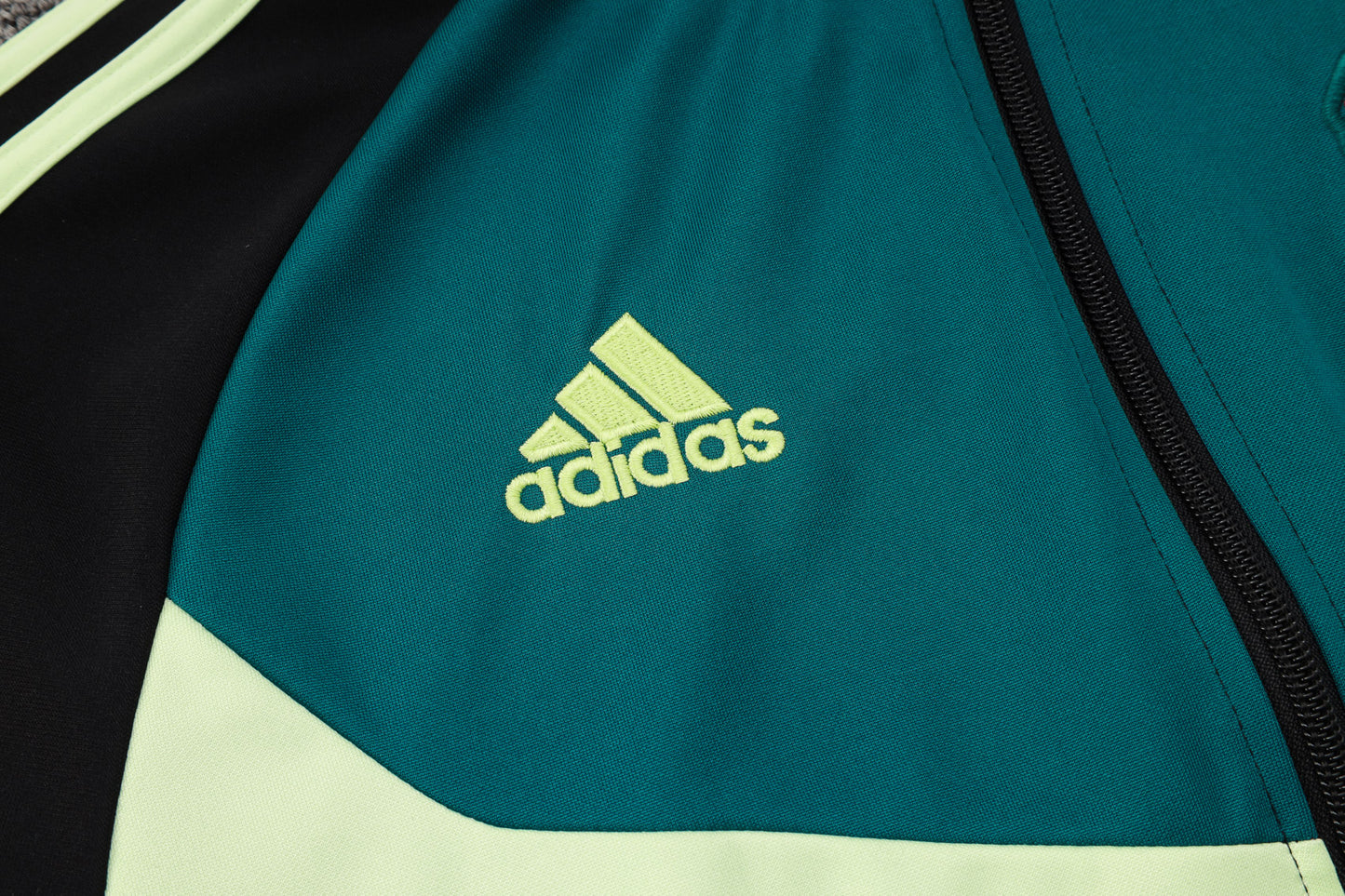 Manchester United “Devil’s Wordrobe” Tracksuit