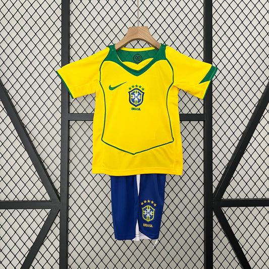 kids Brazil 2004 home