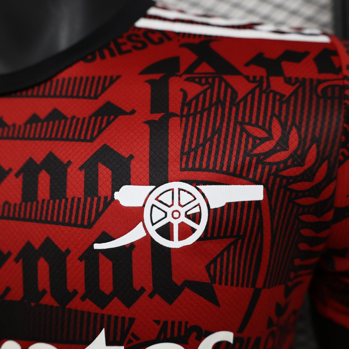 Arsenal “Invincible Spirit” special jersey