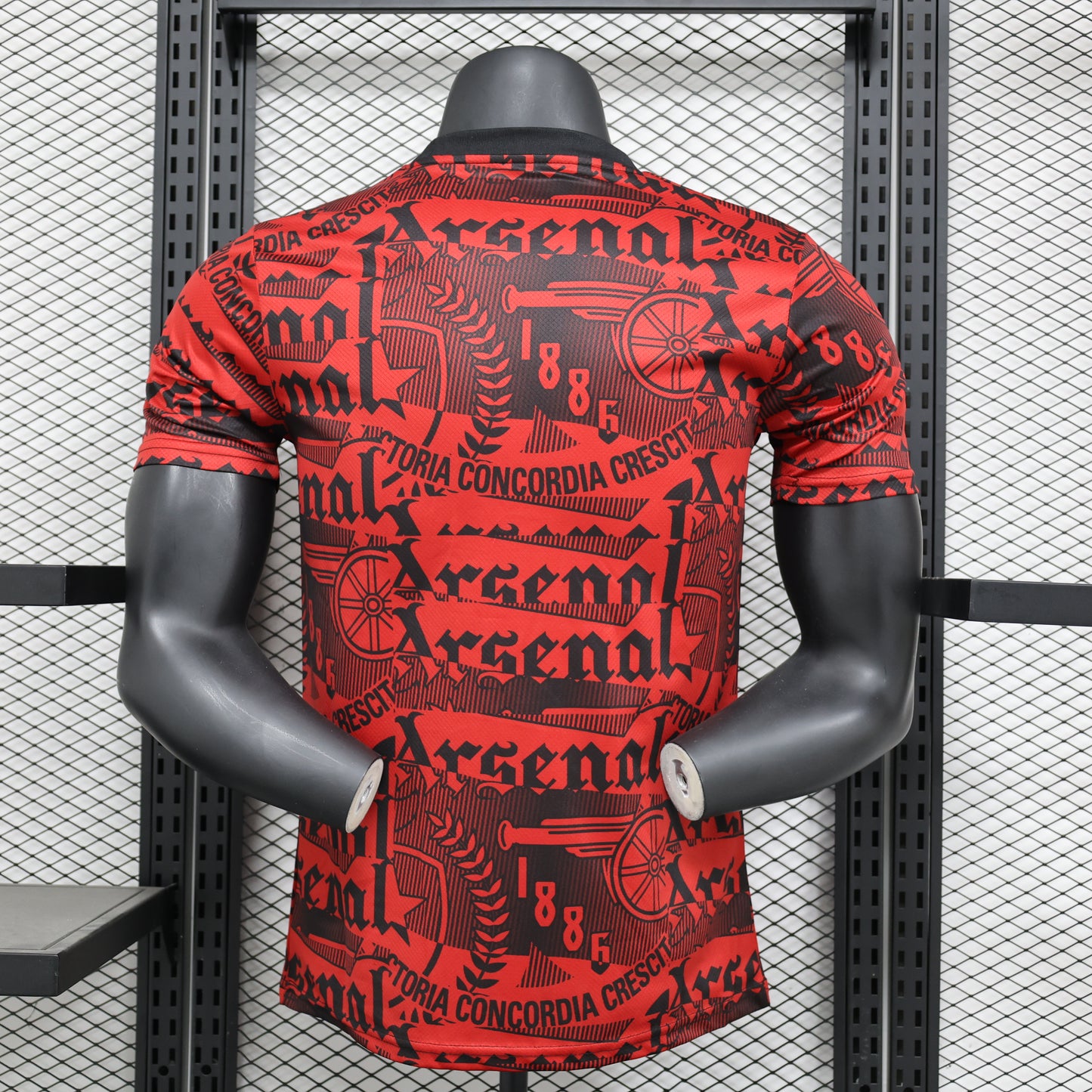 Arsenal “Invincible Spirit” special jersey