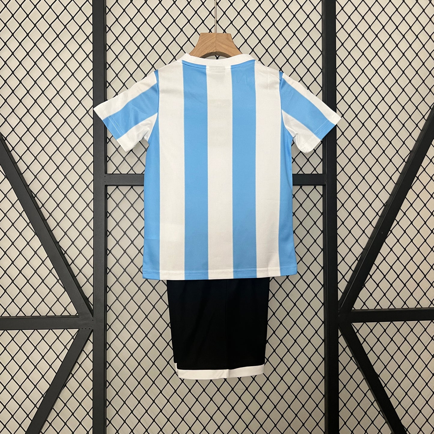 kids Argentina 1986 home