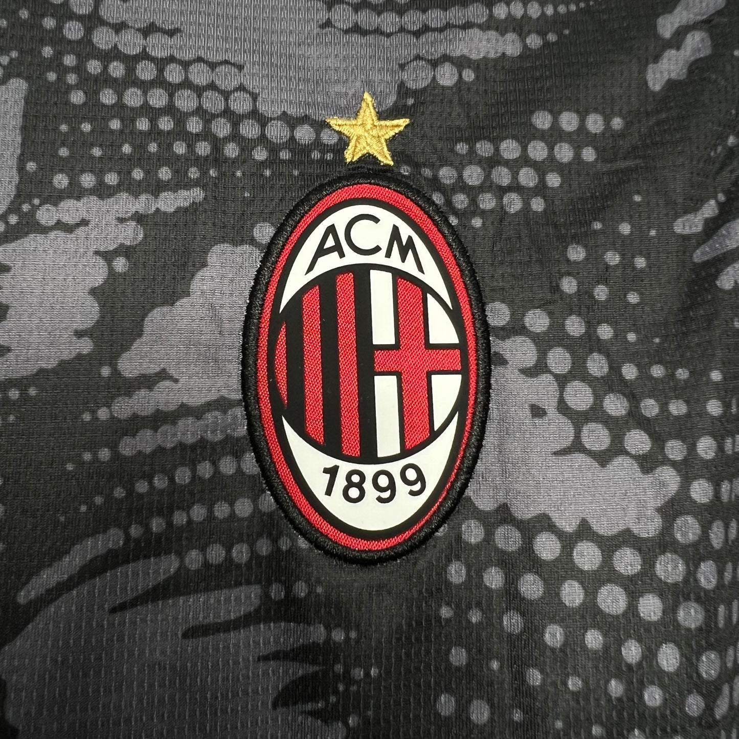 AC Milan “Goalkeeper” special jersey