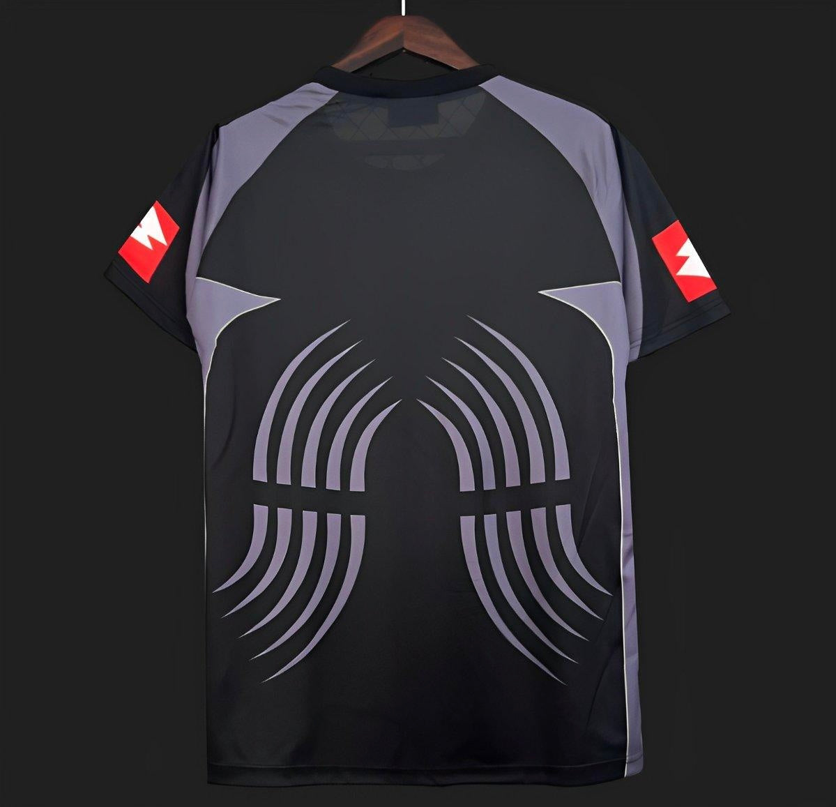 Retro 01/02 Juventus Black Goalkeeper Jersey