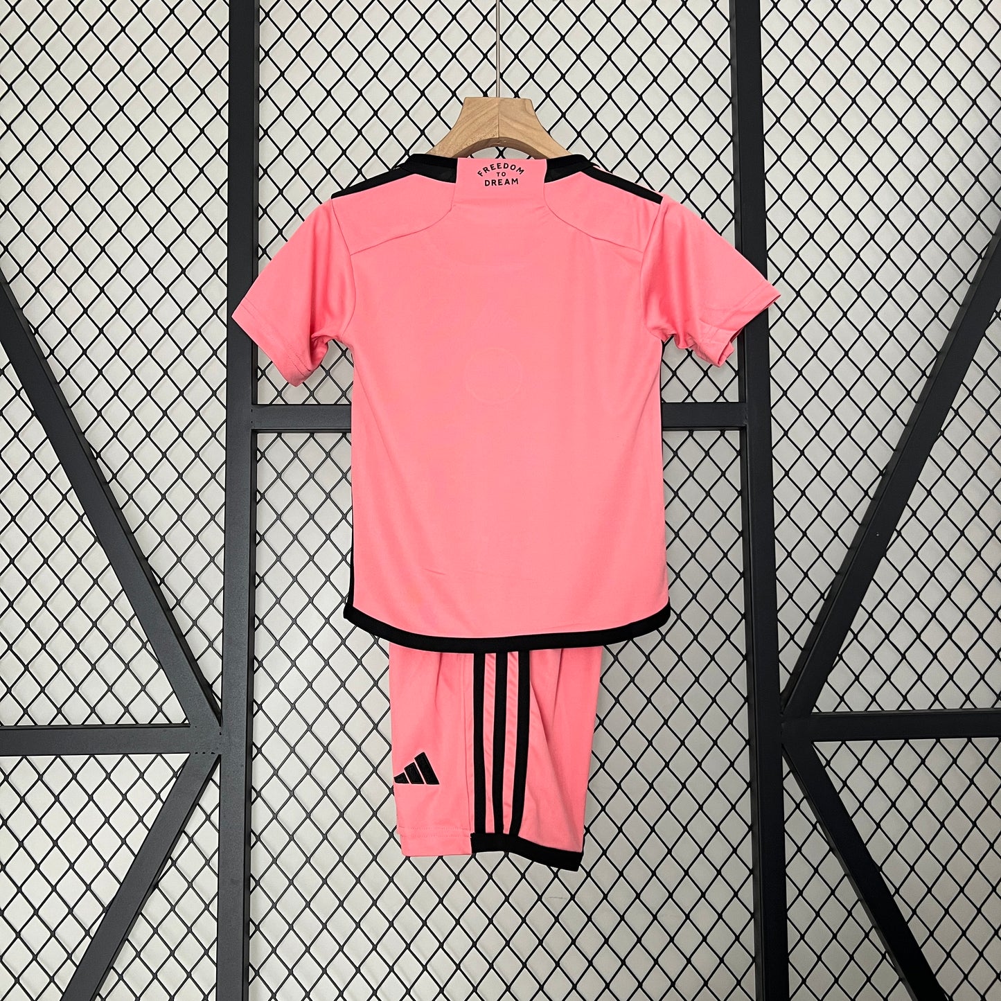 24/25 kids Inter Miami home