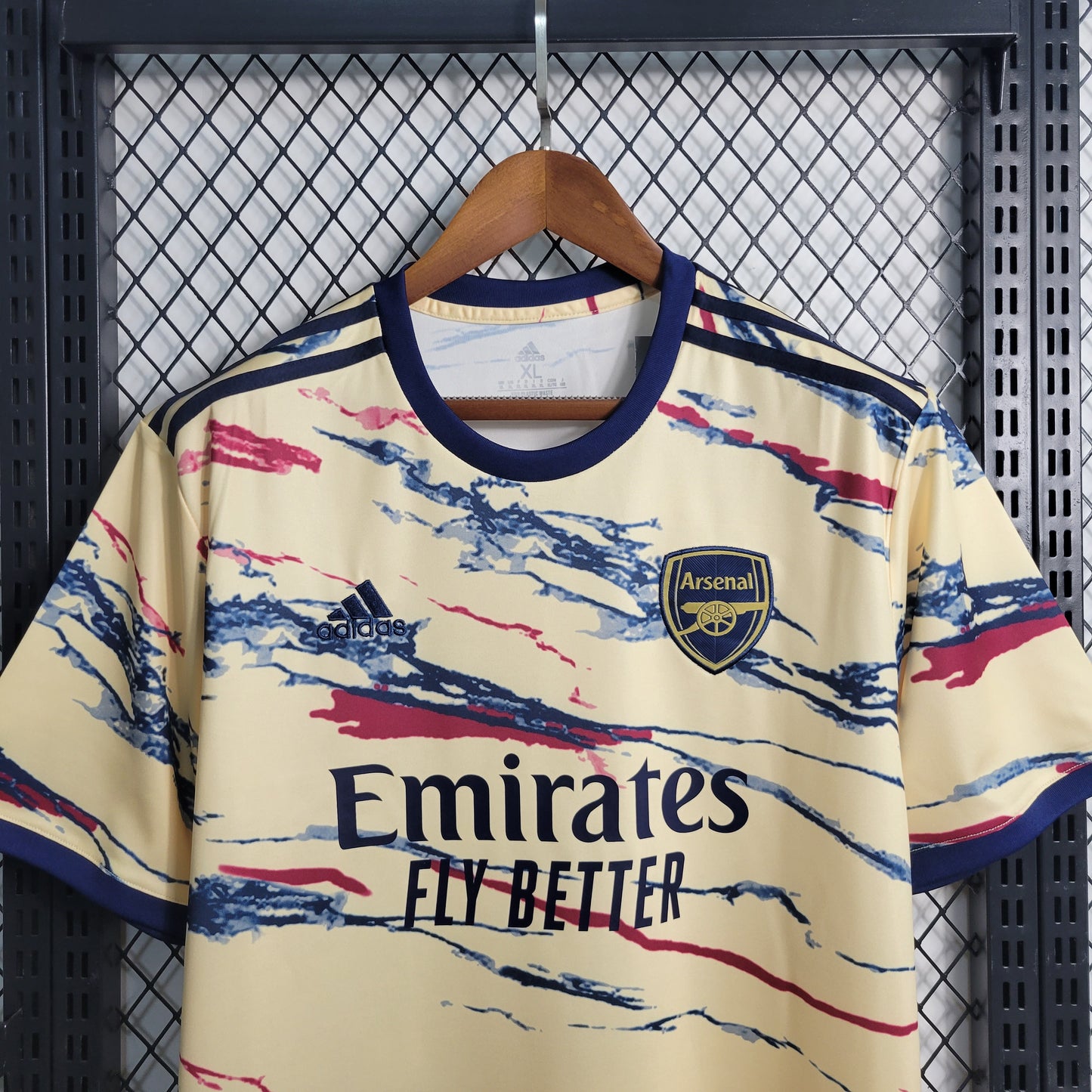 Arsenal “Forever Gunner” special jersey