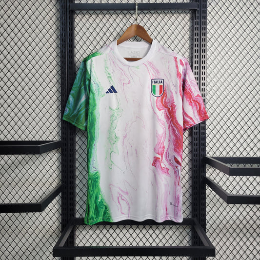 Italy “La Maglia Eterna” special jersey