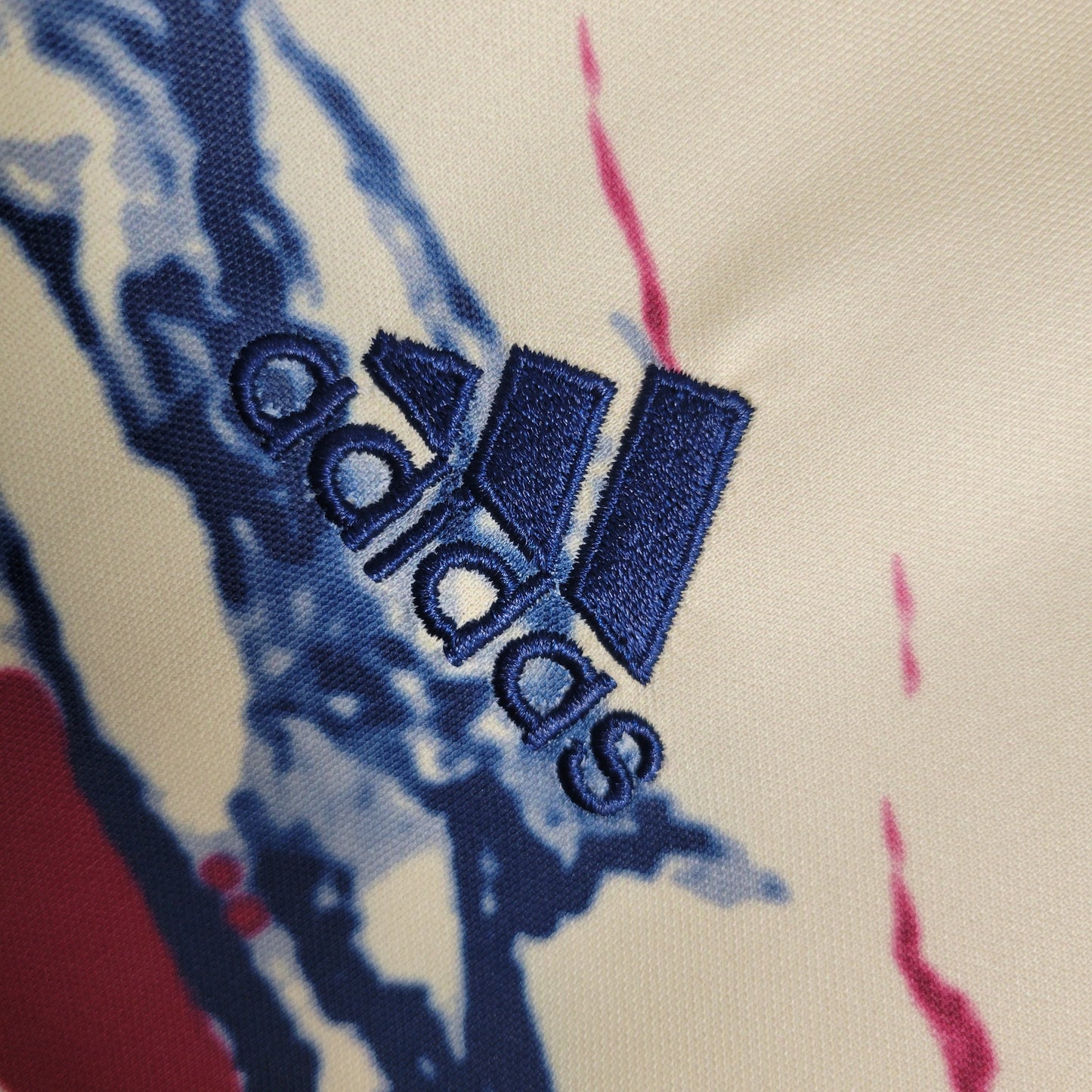 Arsenal “Forever Gunner” special jersey