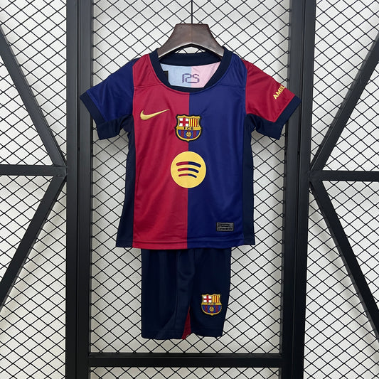 24 25 kids Barcelona home
