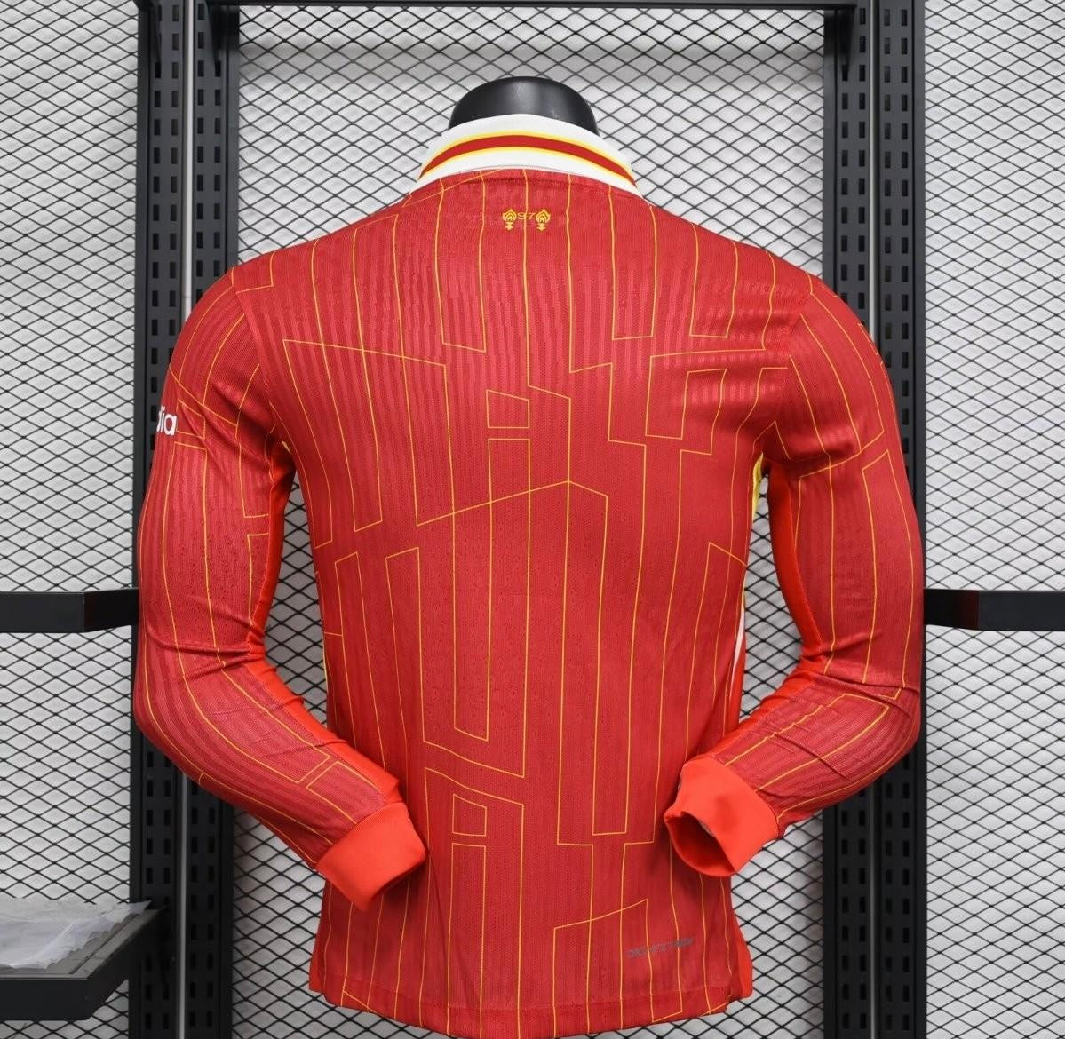 Player Version 24/25 Liverpool Home Long Sleeve