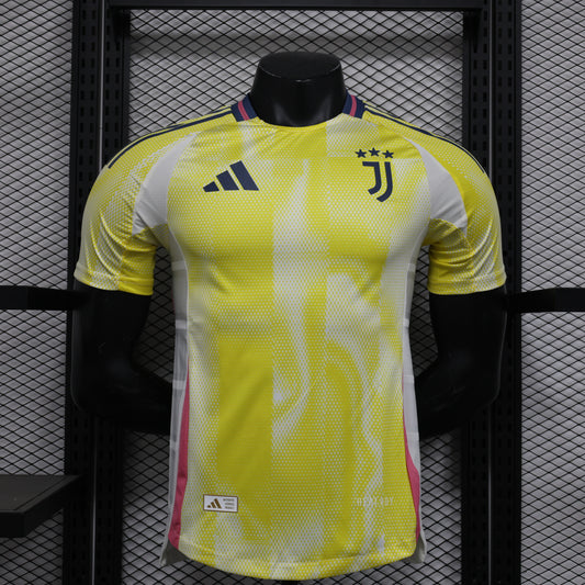 2024/25 Juventus Away Kit