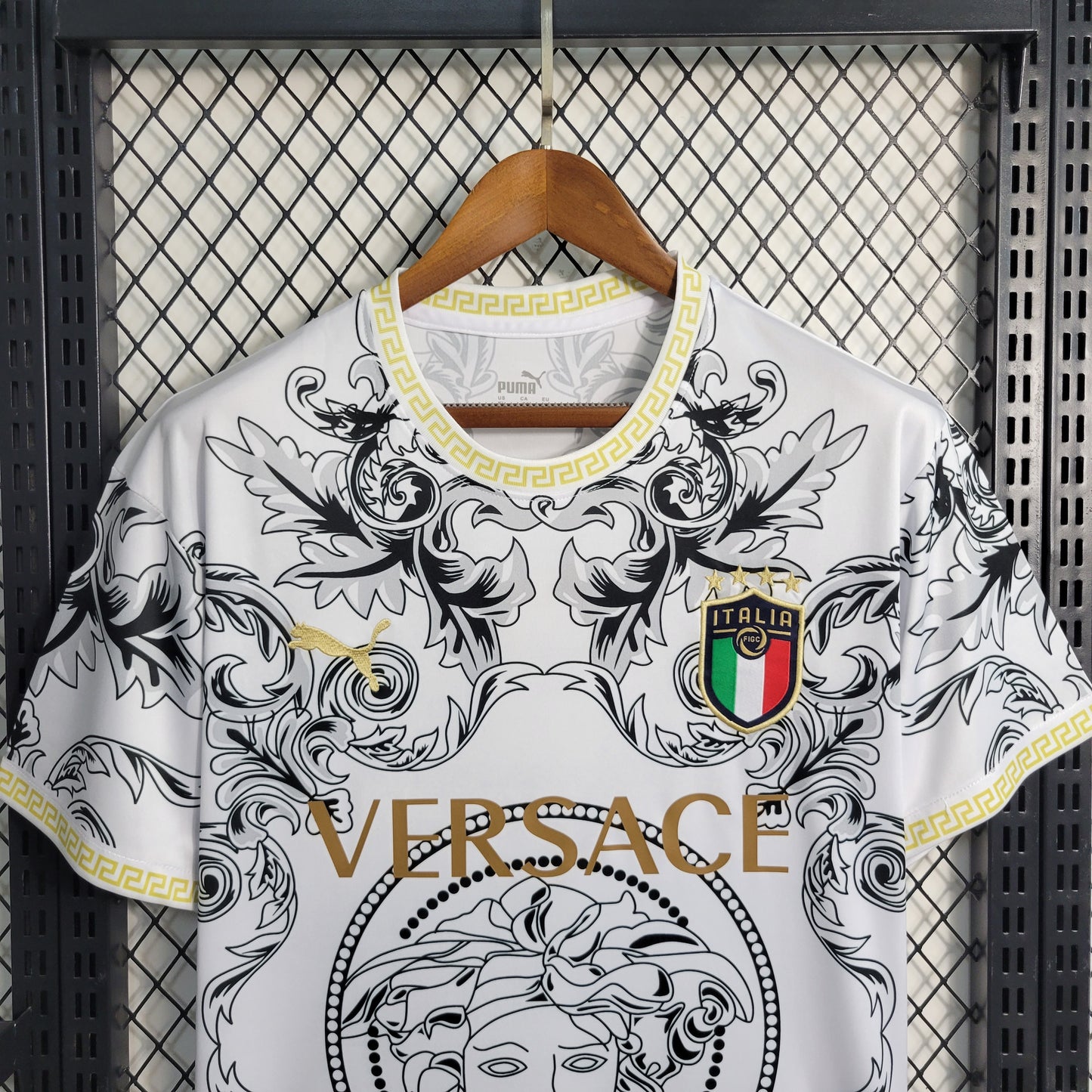 The Italy “Versace White” Special Kit