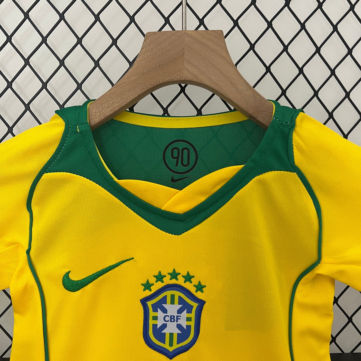 kids Brazil 2004 home