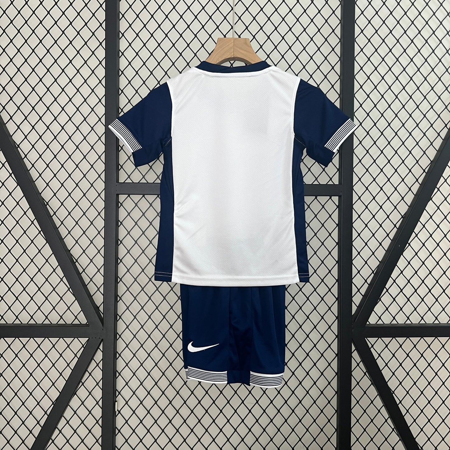 24/25 kids Tottenham home
