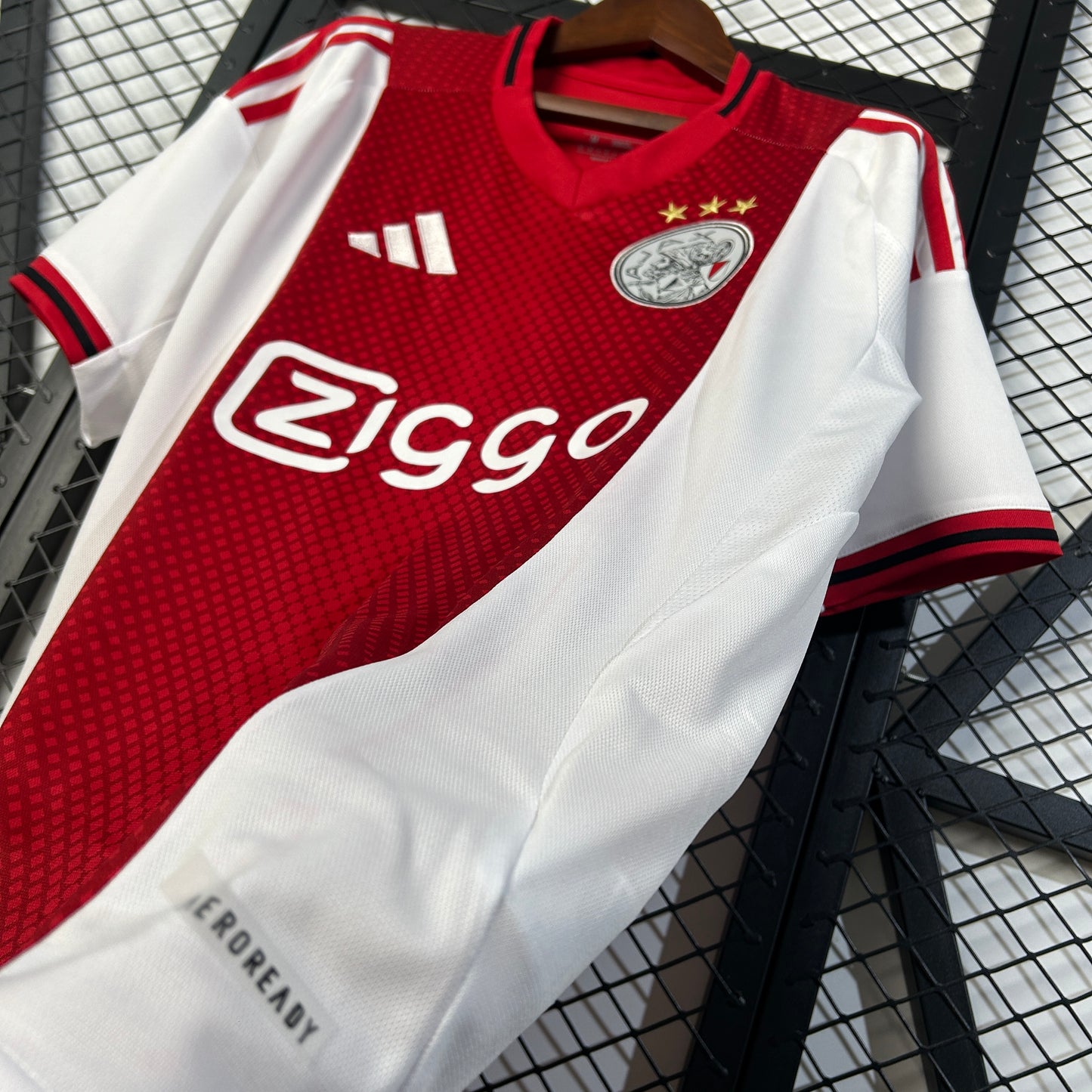 25 26 Ajax Home