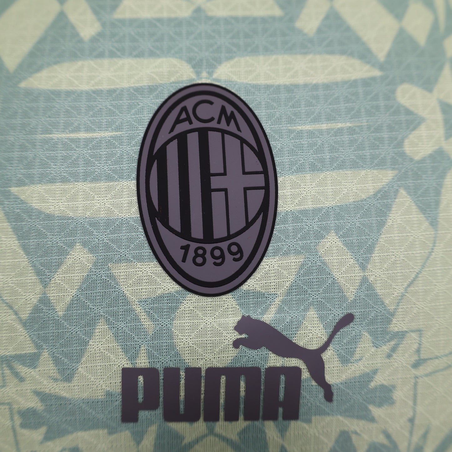 AC Milan “Milano Supreme” special jersey