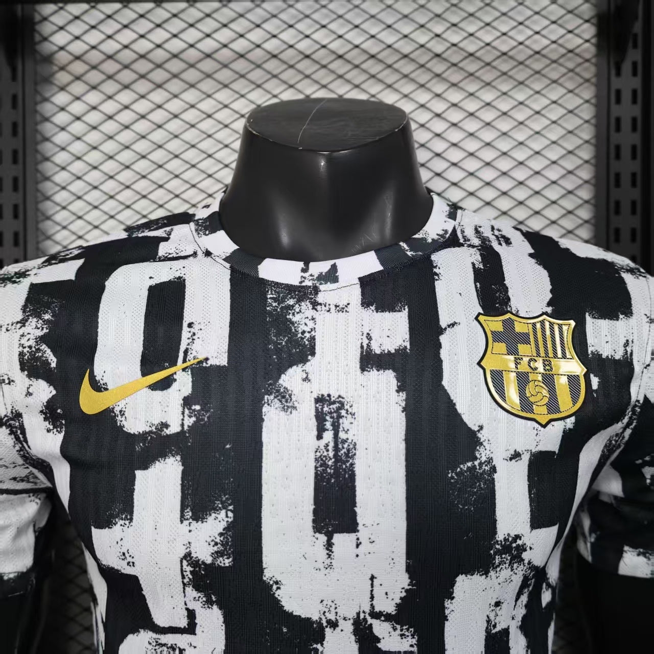 Barcelona “Catalan Graffiti” Special Kit