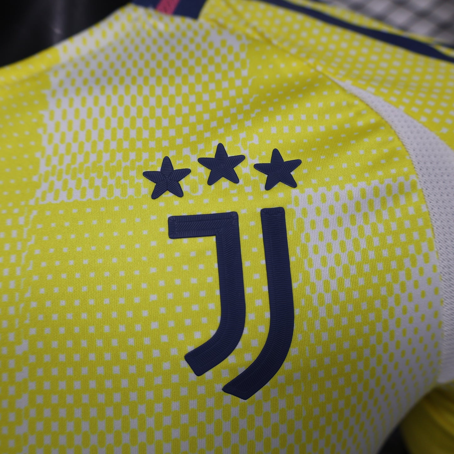 2024/25 Juventus Away Kit