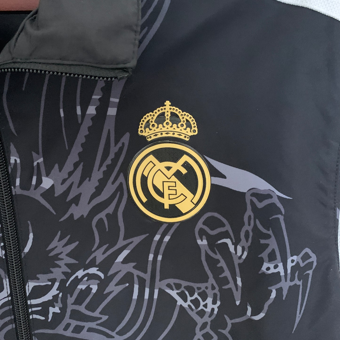 23/24 Real Madrid Trench Coat Reversible