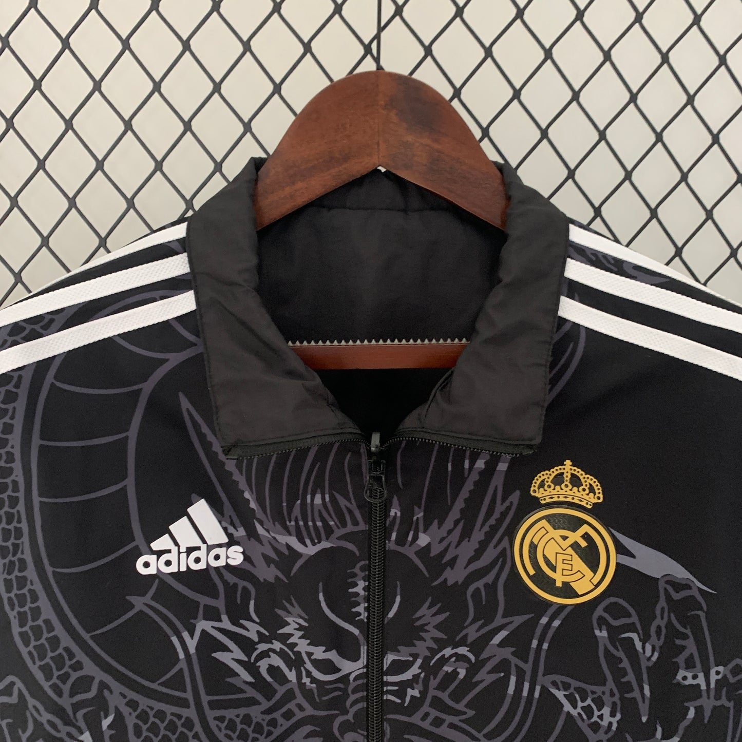 23/24 Real Madrid Trench Coat Reversible