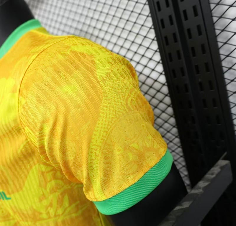 Brazil “Jesus Yellow” special kit