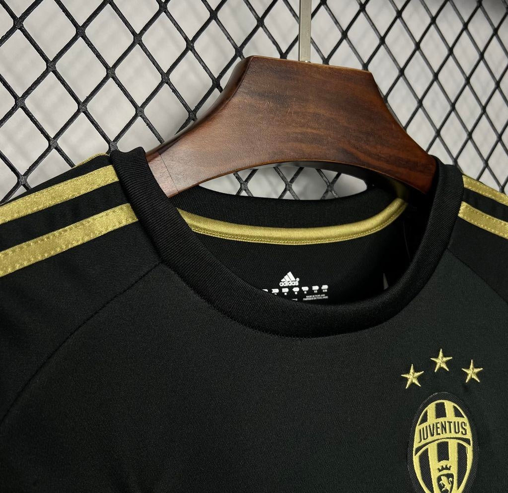 Retro 15/16 Juventus Third Black Jersey