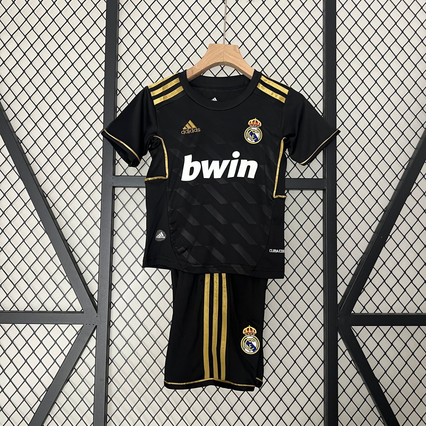 kids Real Madrid 11/12 away