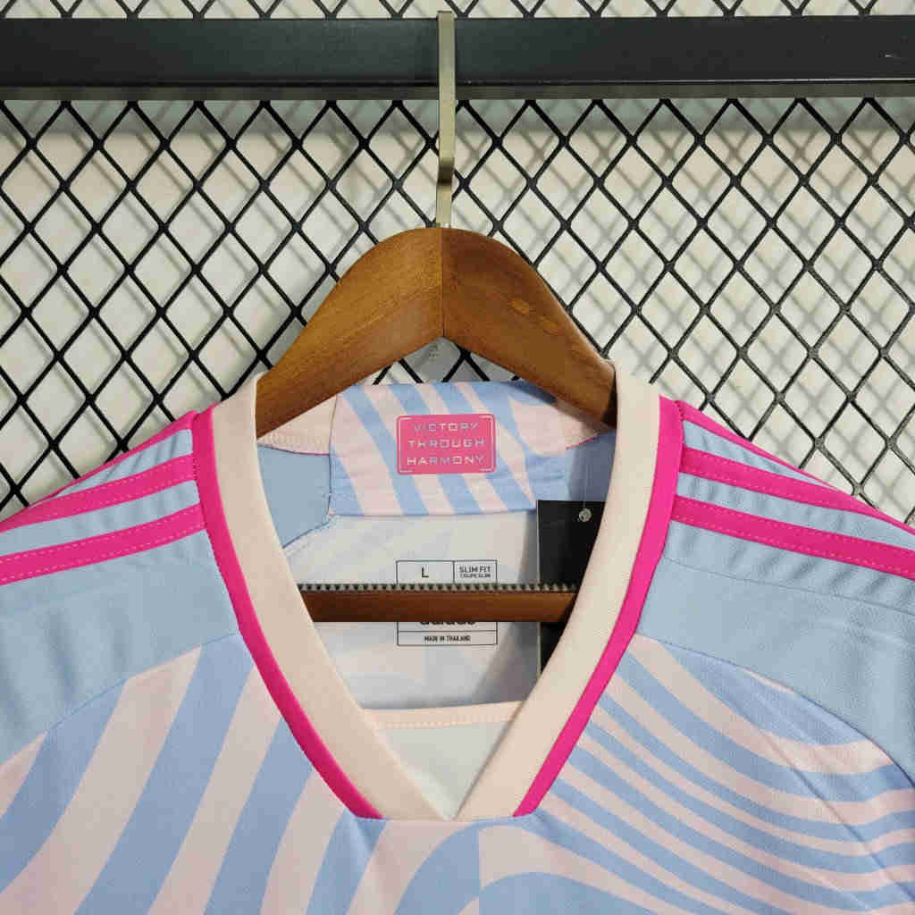 Arsenal “Cannon Legacy ” special jersey