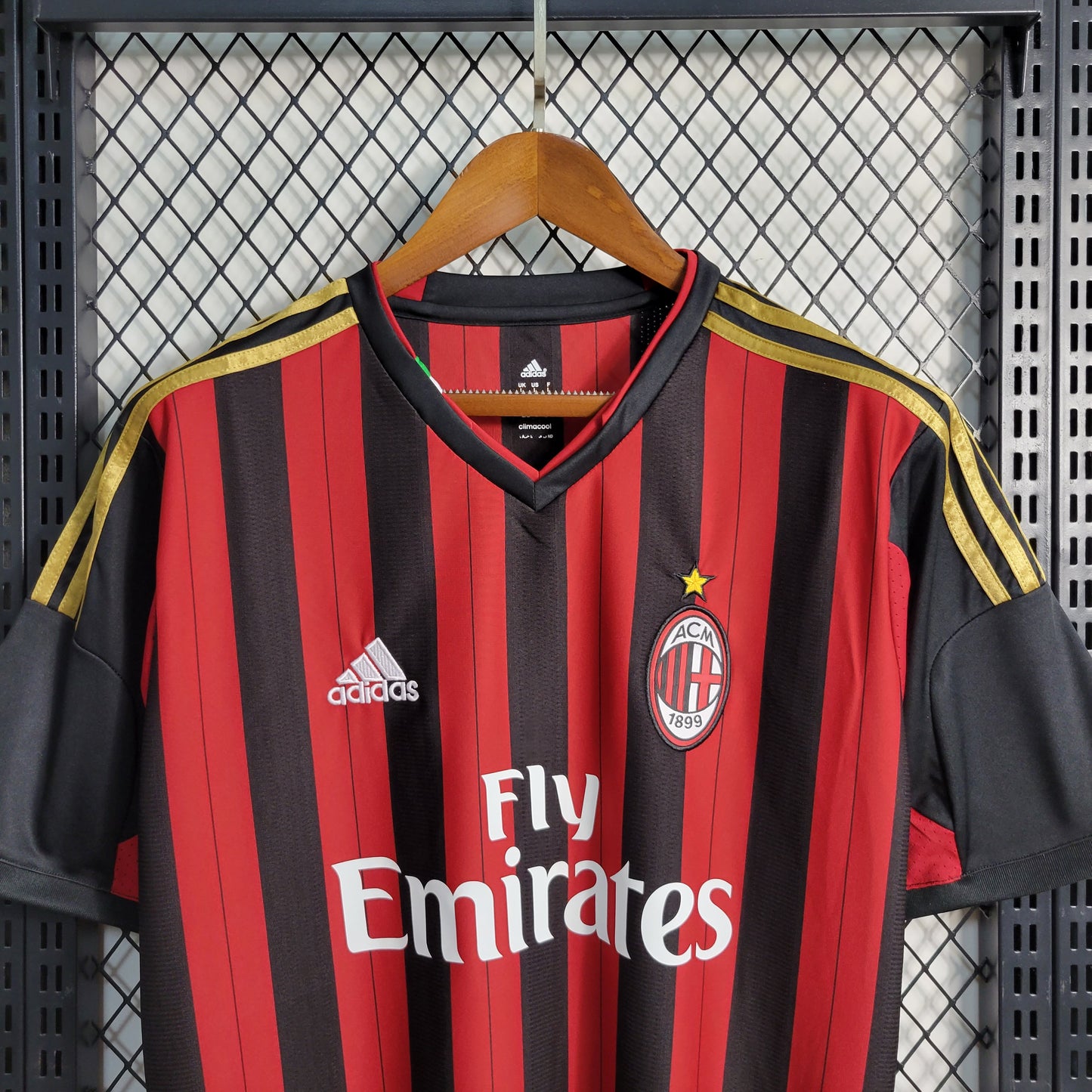 Retro 2013-14 AC Milan