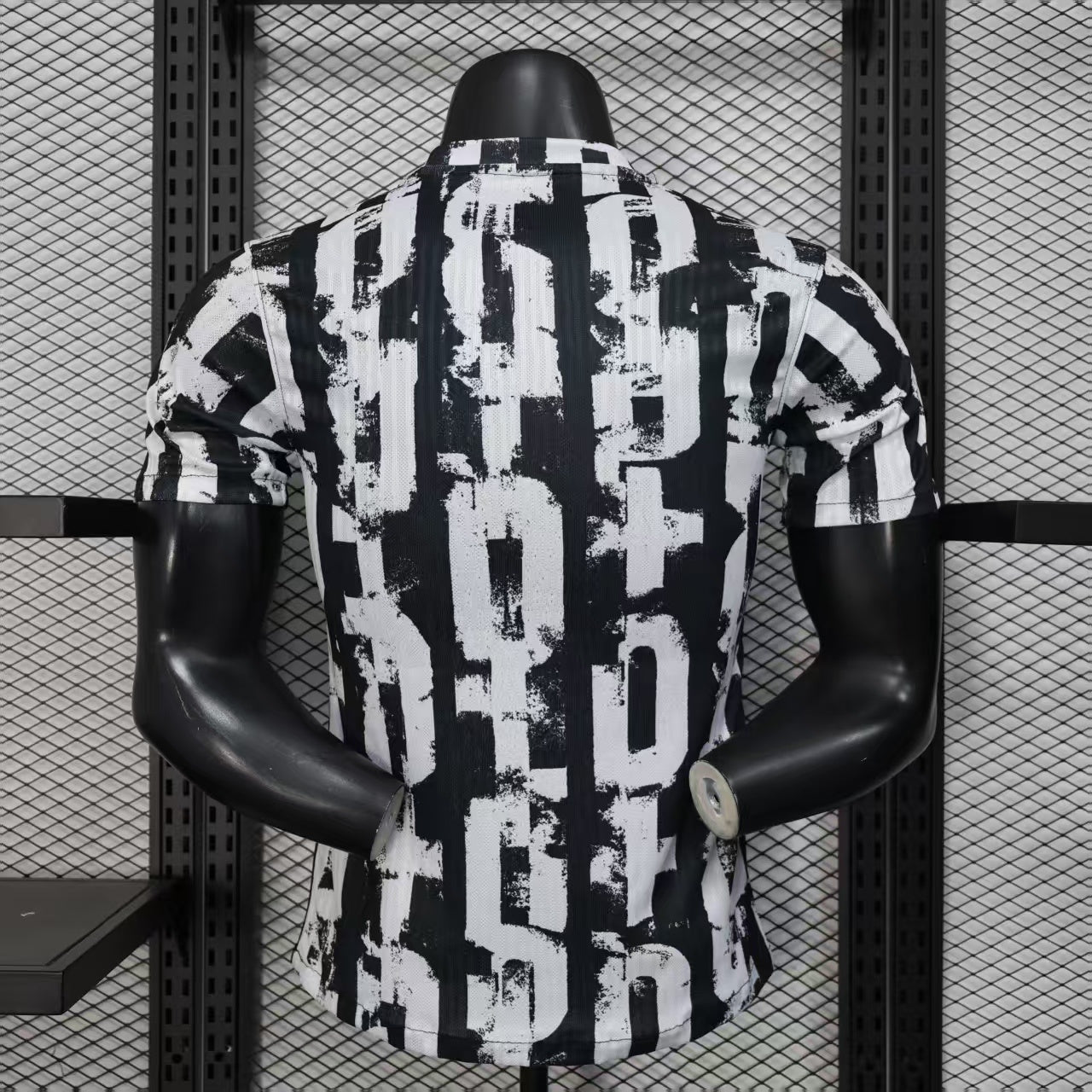 Barcelona “Catalan Graffiti” Special Kit
