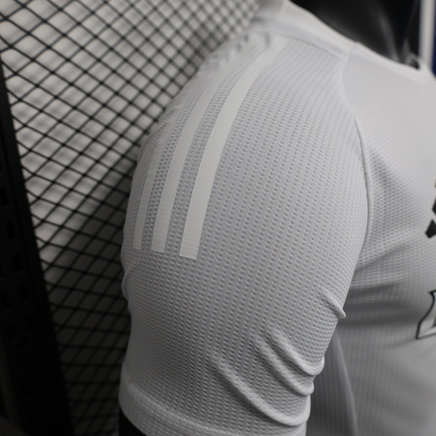 25-26 Arsenal White Training Kit