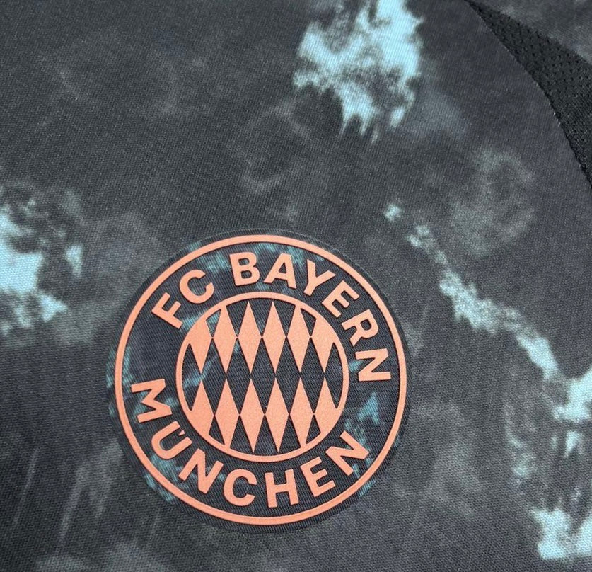 FC Bayern Munich Away 2024/25 Kit