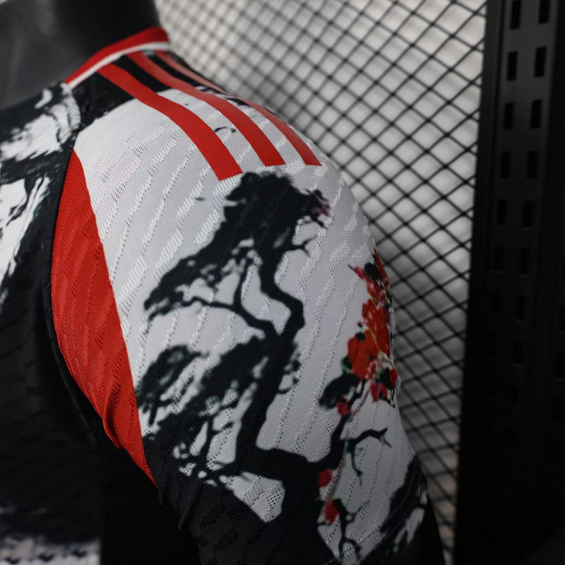 25-26 Real Madrid Painting Special Edition Kit