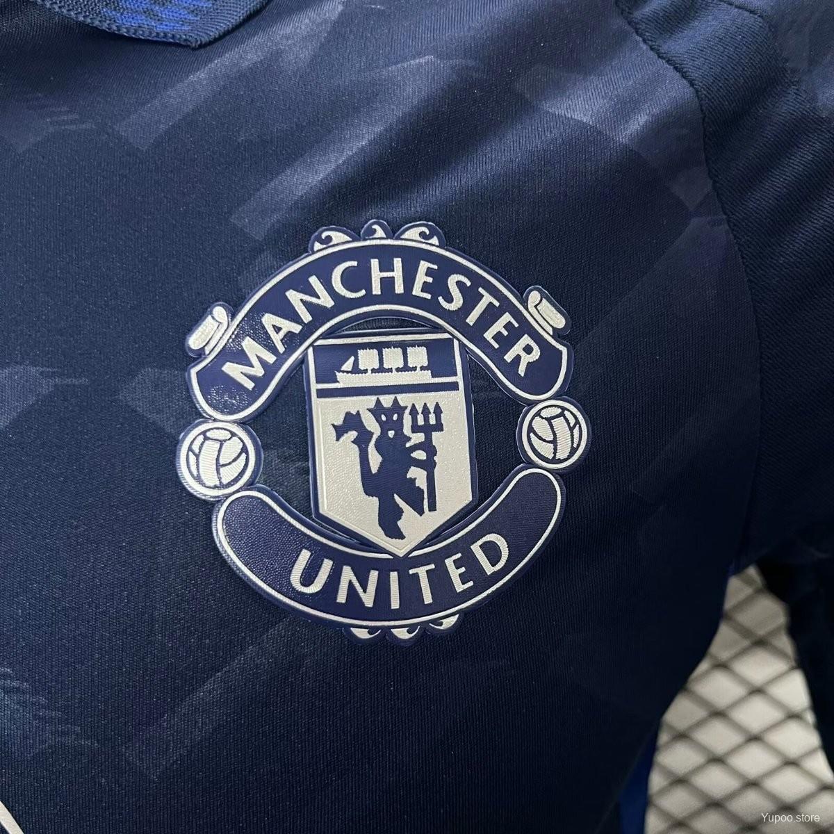 24/25 Manchester United Away