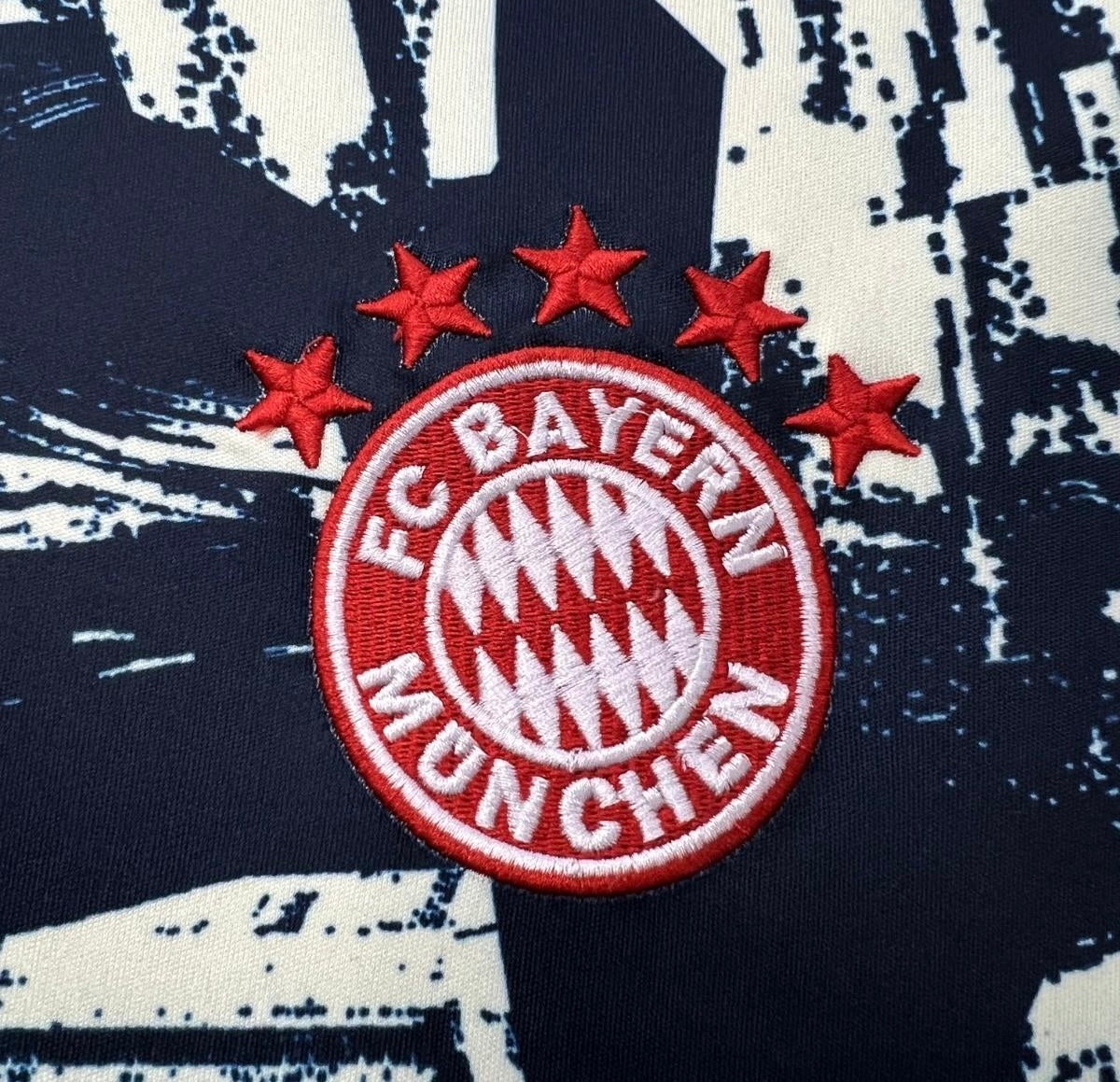 23/24 Bayern Munich Black Pre-Match Jersey