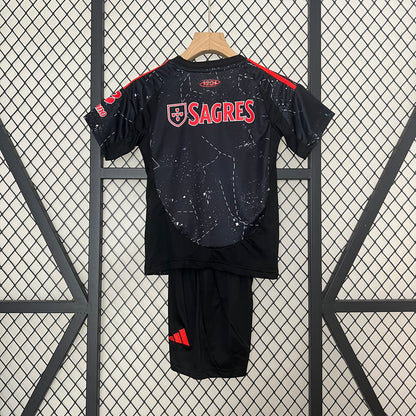2425 Kids Benfica away