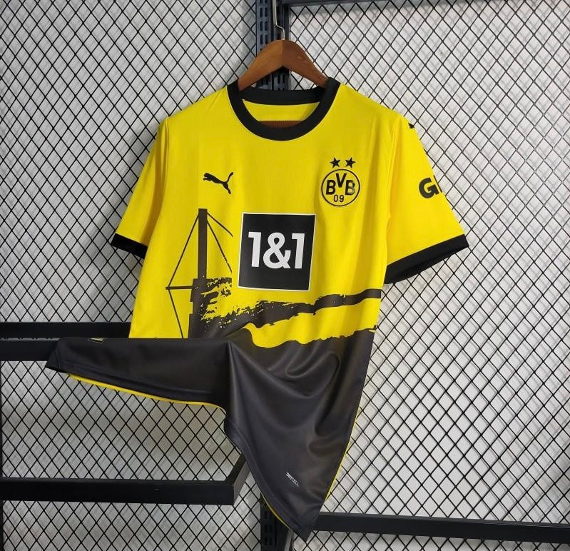 23-24 Borussia Dortmund Home Jersey