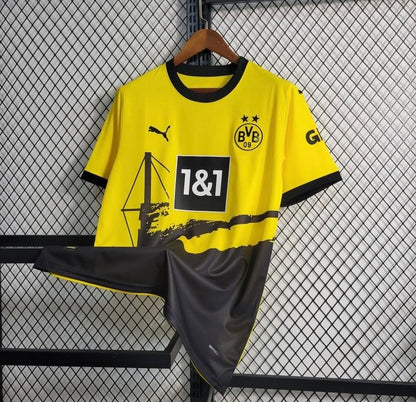 23-24 Borussia Dortmund Home Jersey