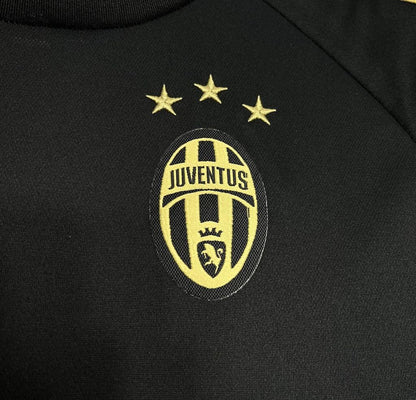 Retro 15/16 Juventus Third Black Jersey