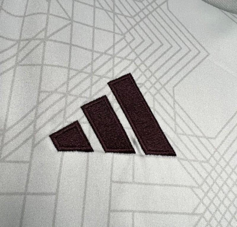 24/25 Ajax Home Jersey