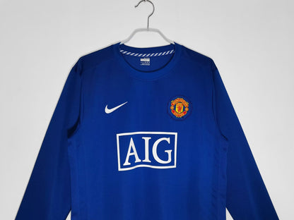 Long sleeved: 2008/09 Manchester United Second away