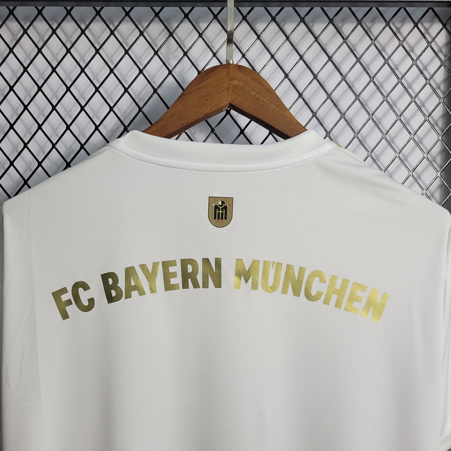 Bayern Munich “Sunset Champions” special jersey