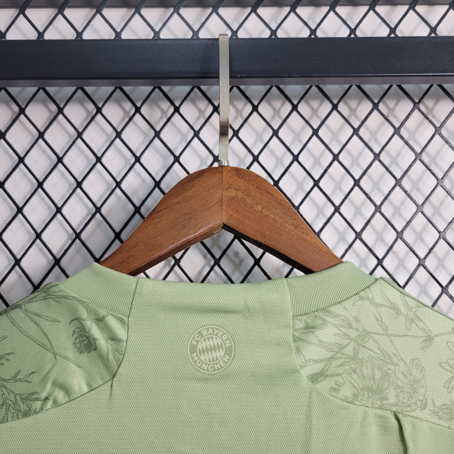 Bayern Munich “Phoenix Bayern” special jersey