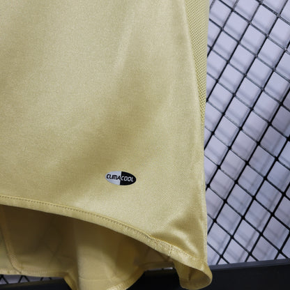 Bayern Munich “Golden Horizon” special jersey