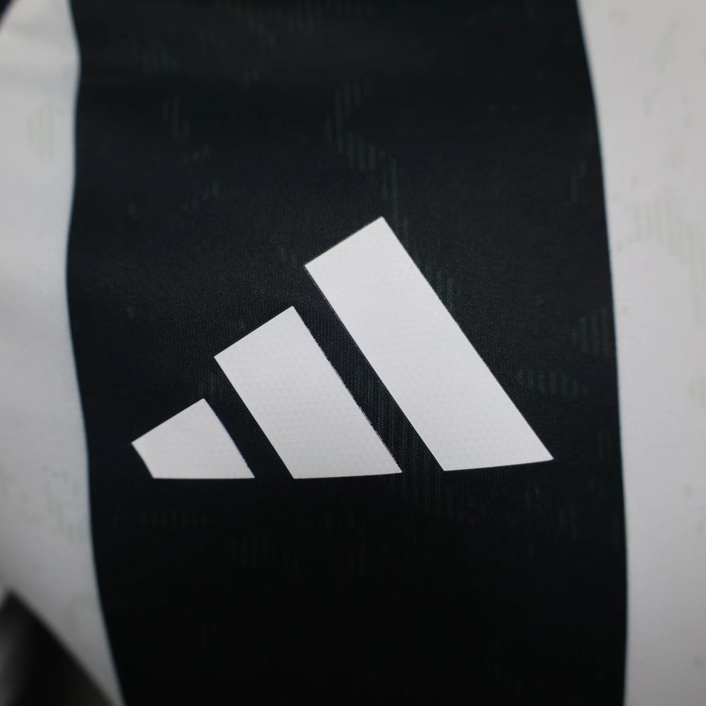 Player Version 24/25 Juventus Home Jersey