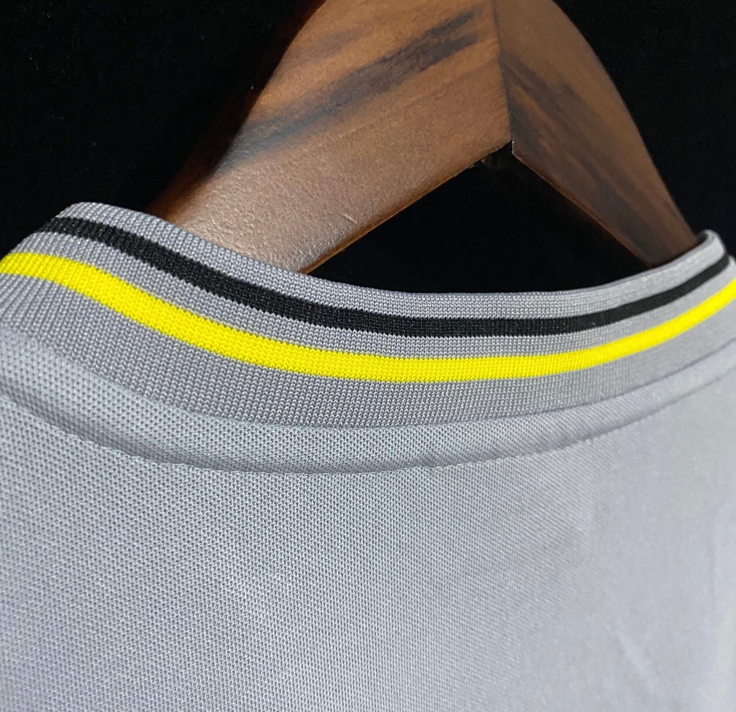 Retro 00/01 Borussia Dortmund Away Grey Jersey