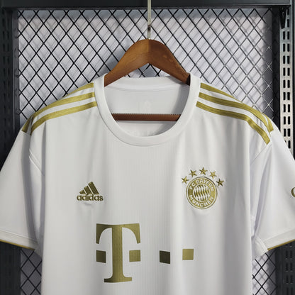 Bayern Munich “Sunset Champions” special jersey